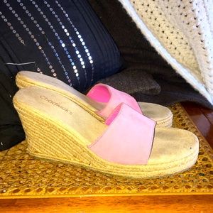 Size 8M chunky, slip on heels. Upper leather is pink